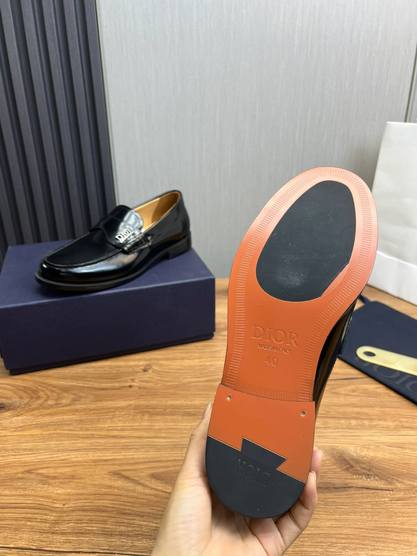Men's men's shoes💰560💰 Dior. Men's business casual leather shoes👞all use imported original brand leather materials, just to create a more comfortable wearing experience. Upper: original cowhide, open edge beaded cowhide➕imported sheepskin lining, original non-slip and wear-resistant rubber outsole✔️36-45 (38.45 non-refundable)